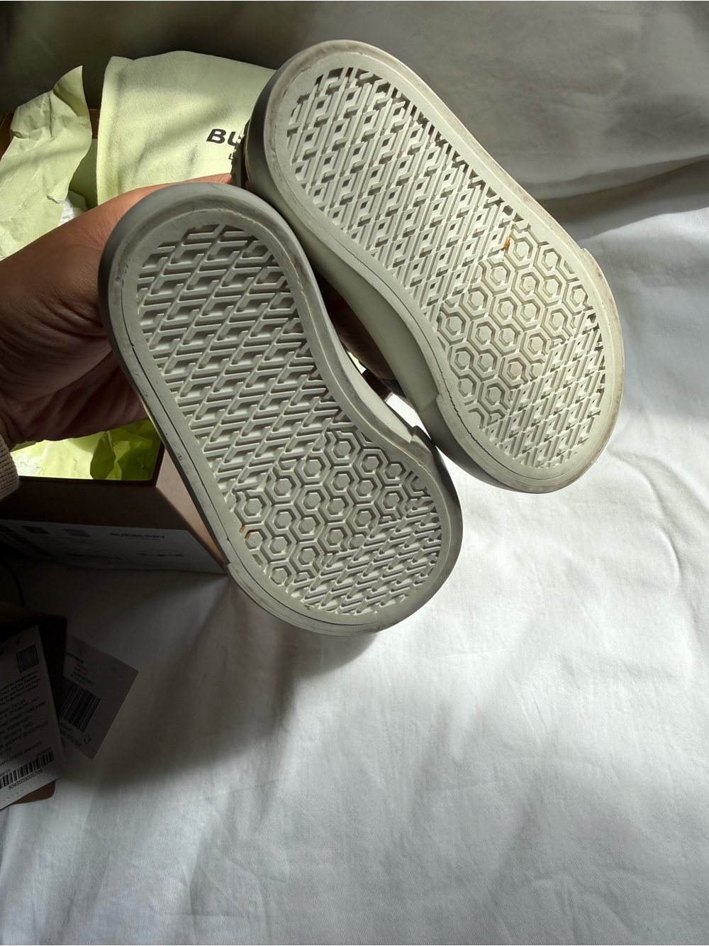 Burberry Baby Markham Check Sneaker - Picture 8 of 11